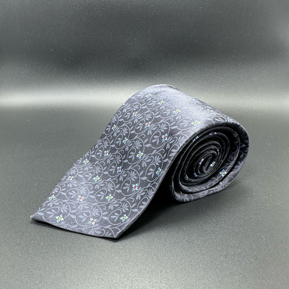 Nina Ricci Silk Tie Dark Navy Blue With Flower Patterns Excellent Condition